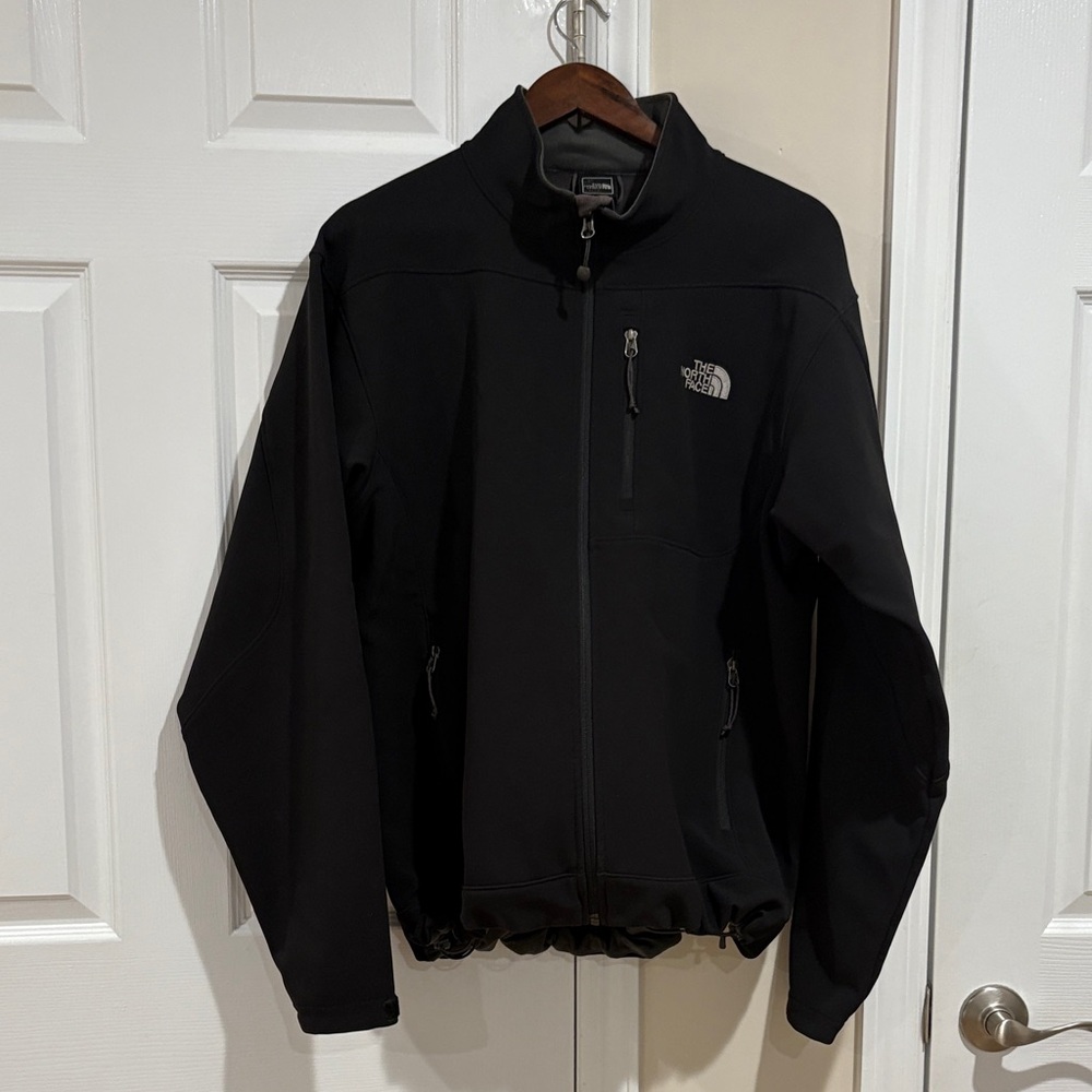 The North Face Men's Black Performance Jacket